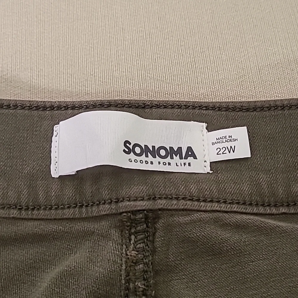 - SOMOMA Brushed Jeggings Olive Green Size 22W NWT